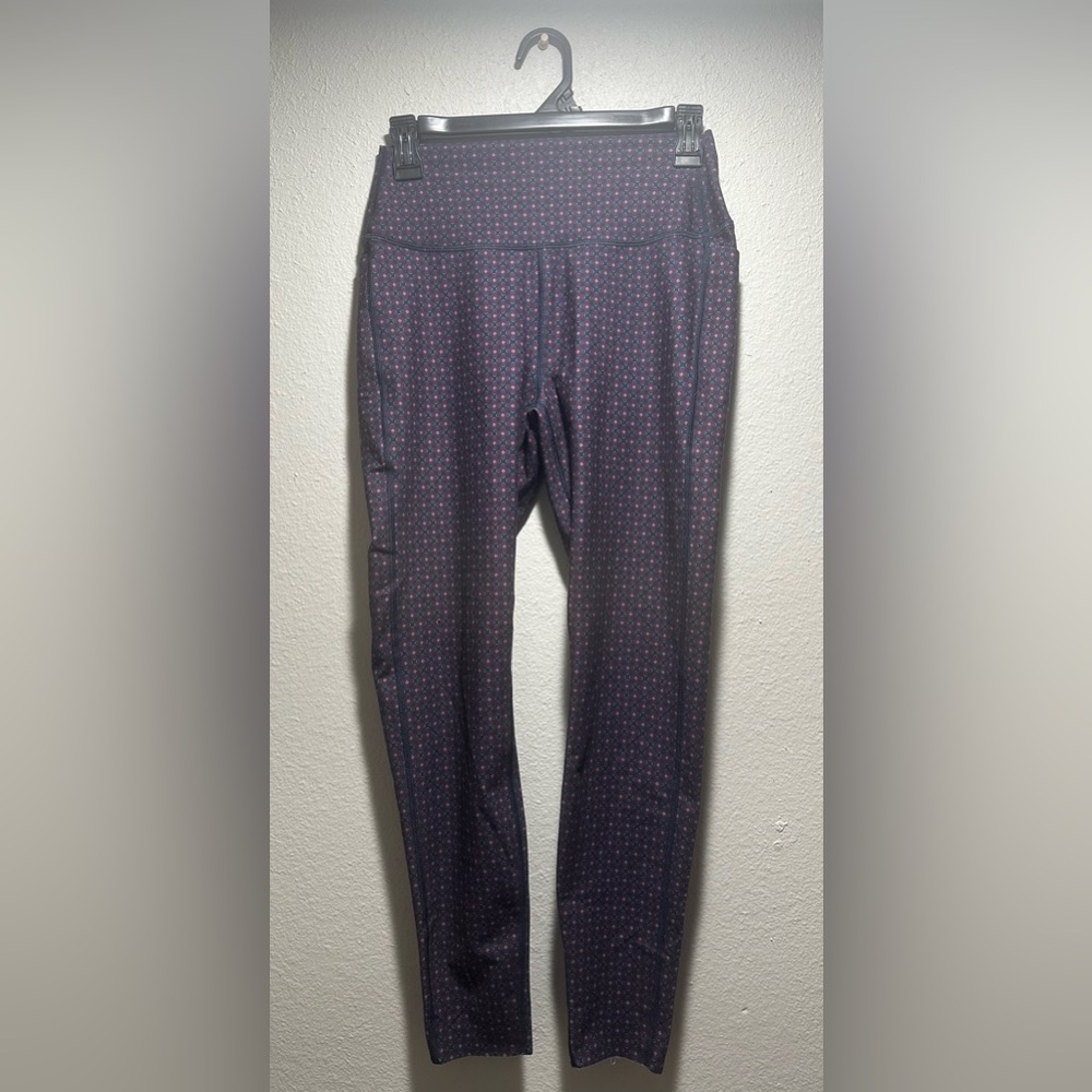 Peloton Cadent High Rise Pocket Legging, women’s size medium.